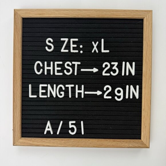 Levi's Mens XL Black Parrot Hawaiian Colorful Short Sleeve Shirt - Picture 6 of 6